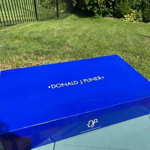 Donald J Pliner Boxer Croc Leather Knee High Riding Boots NIB - Picture 3 of 7